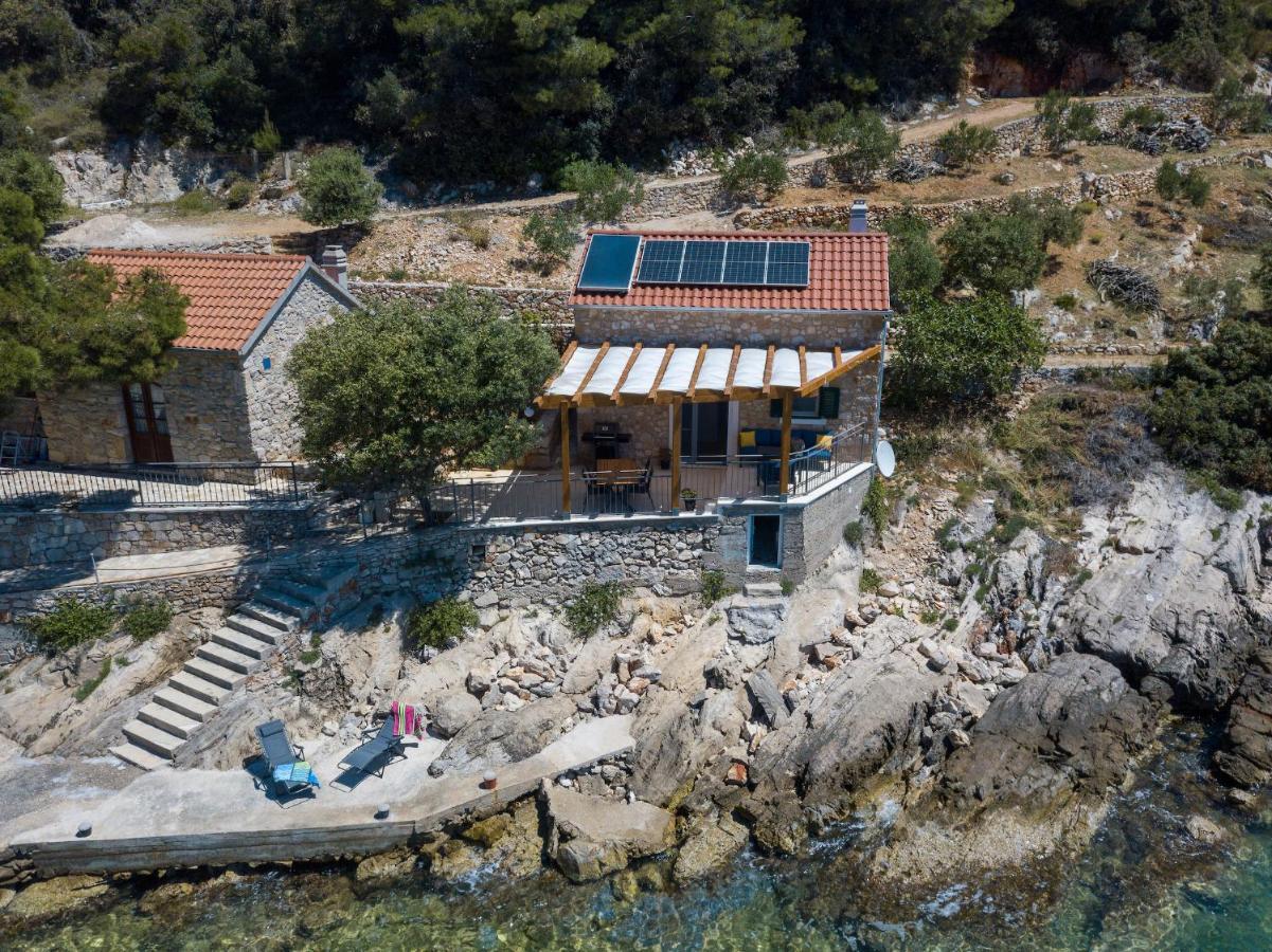 Seaside Cottage Maslina Gdinj Esterno foto